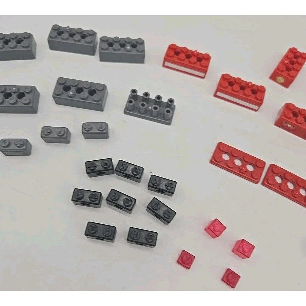K'nex 39 Replacement Assorted Pieces Red Black Gray Bricks Miscellaneous Parts